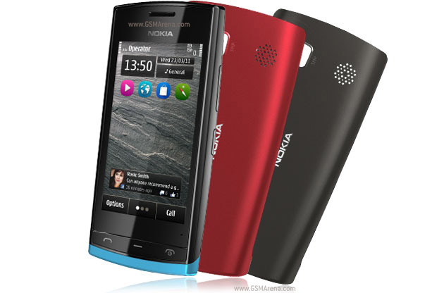 Harga Nokia 500, kelebihan dan kekurangan Nokia 500, hp Symbian layar sentuh murah, ponsel nokia dengan 1 GHz prosesor